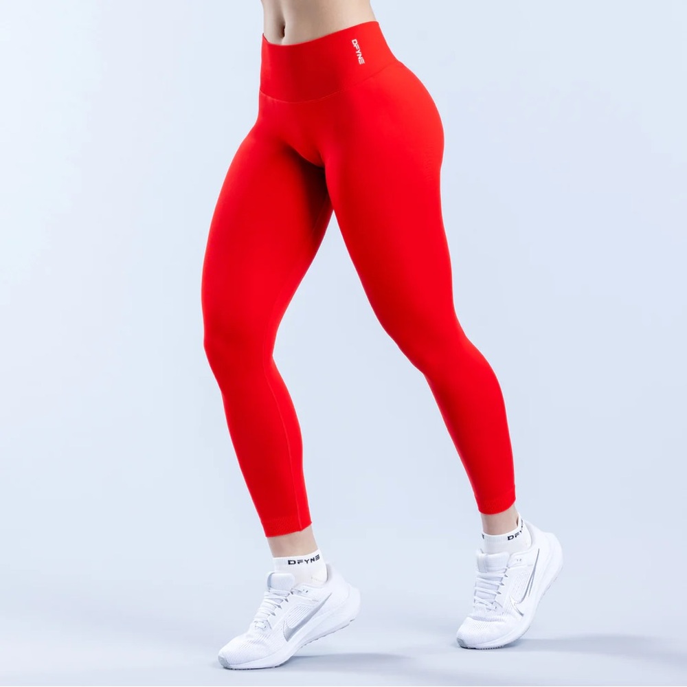 Dfyne Lava Red High-Waist Athletic Leggings